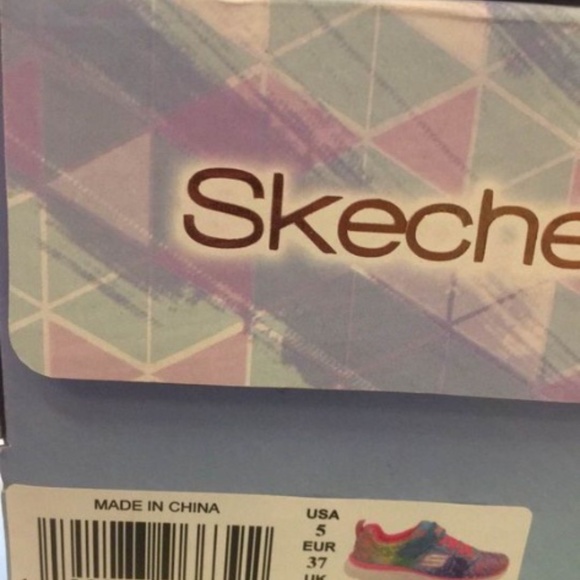 BRAND NEW girl skechers wavy lites velcro shoes size 5Y - Picture 6 of 6